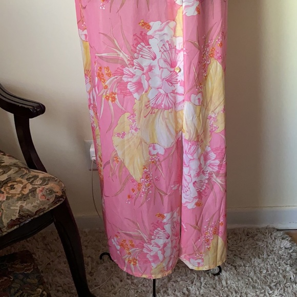 Vintage pink floral house coat - Picture 4 of 8